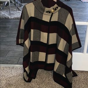 Anne Klein Poncho/Coverup ✨💫